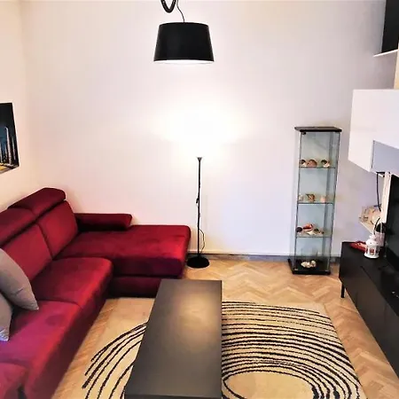 Condominio Primavera * ريميني