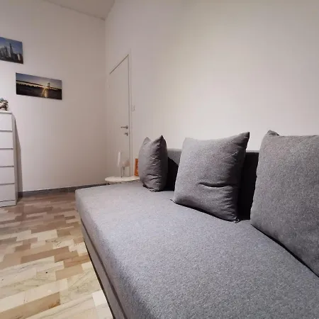 Condominio Primavera ريميني